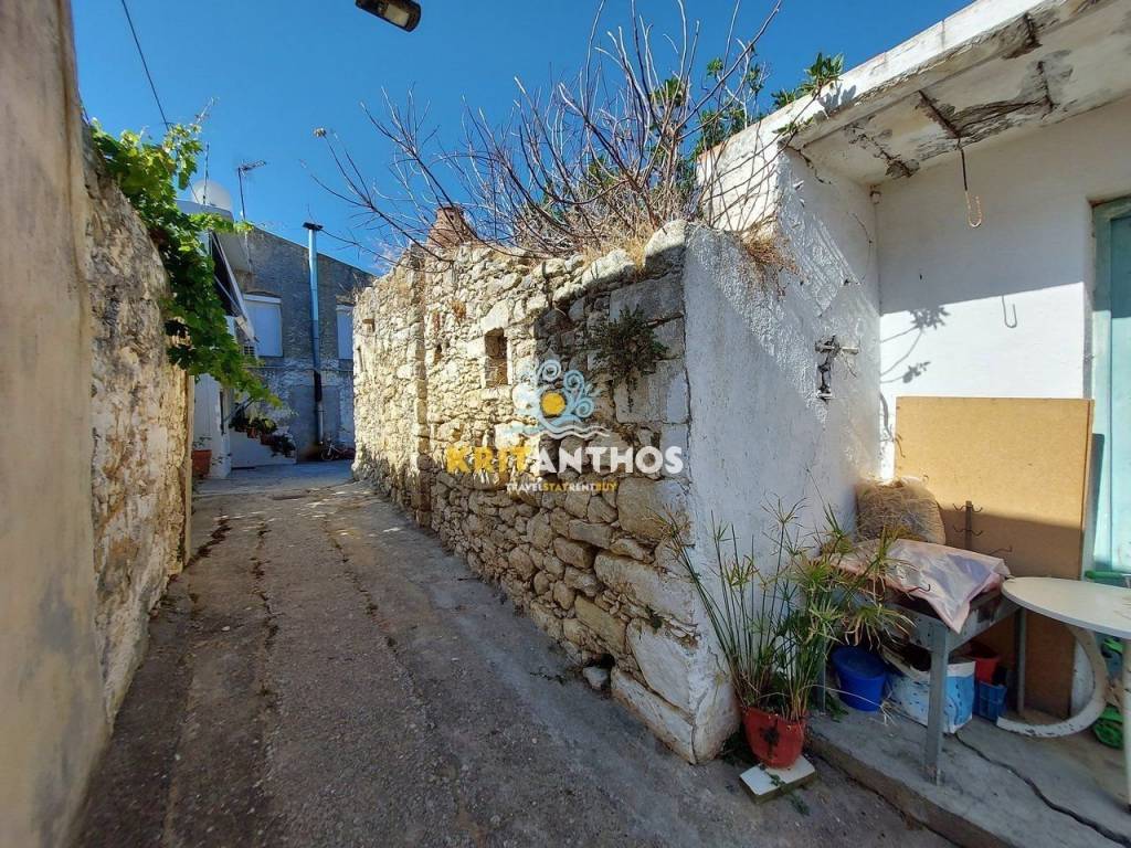 Δρόμος πρόσβασης