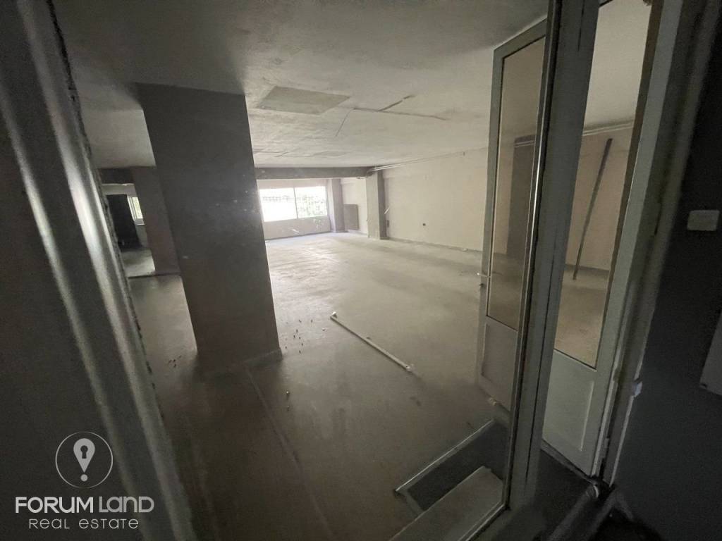 Forumland Real Estate, Patari 185t.m.