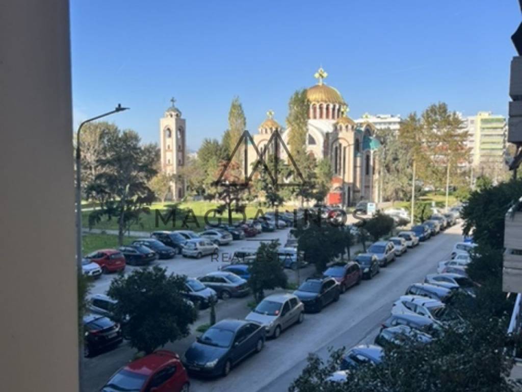 Θέα από μπαλκόνι