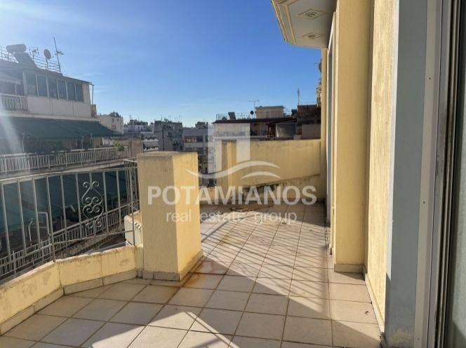 Θέα από μπαλκόνι