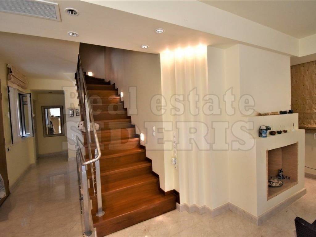 Εσωτερική σκάλα