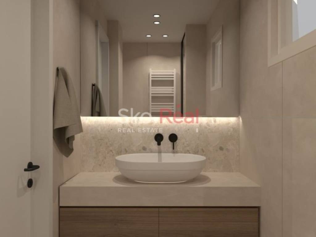 ΦΩΤΟΡΕΑΛΙΣΤΙΚΑ