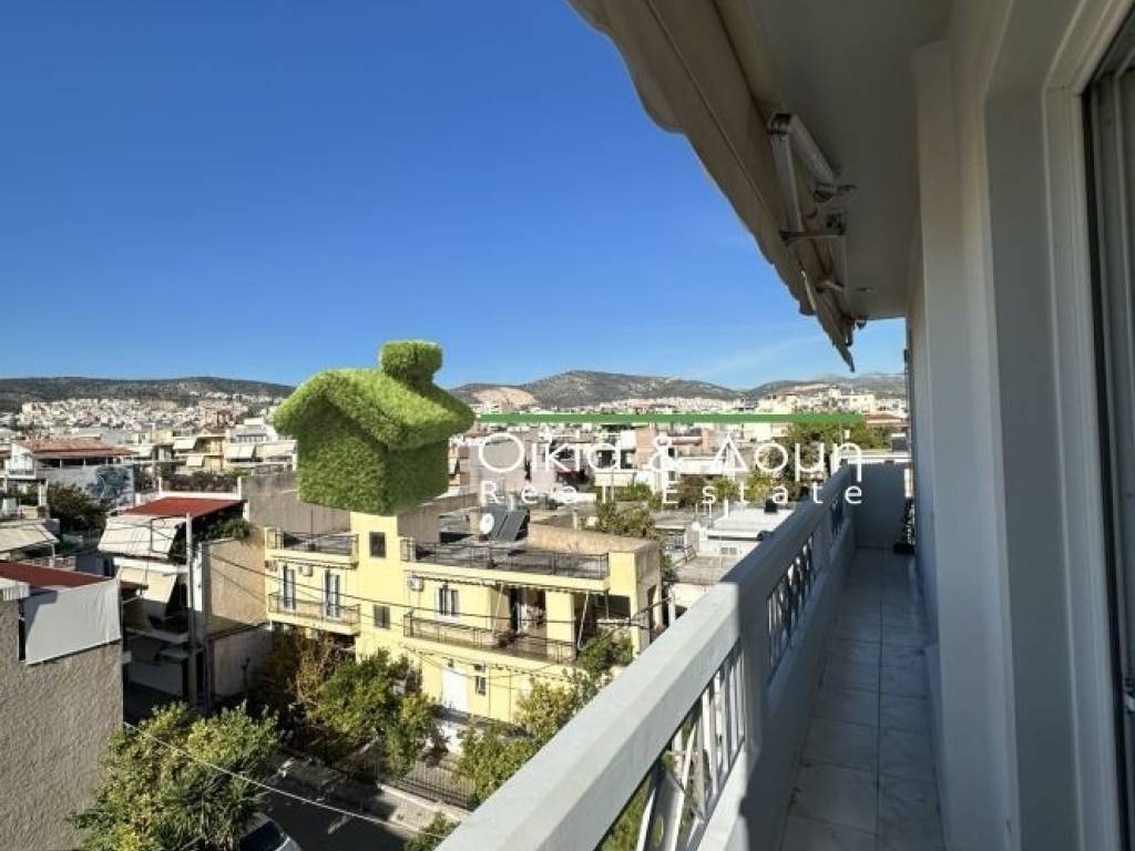 Θέα από μπαλκόνι