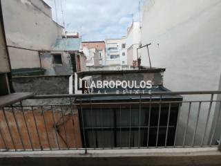 THea apo mpalkoni piso opse oikodomes