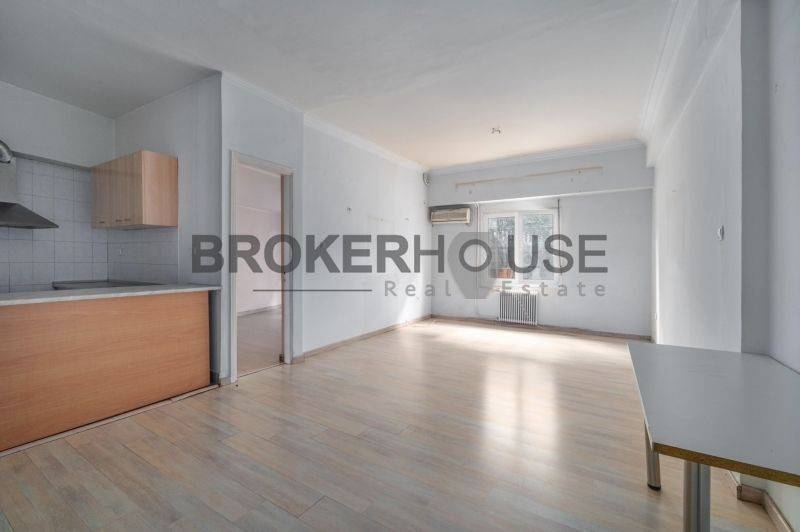 Σαλοκουζίνα