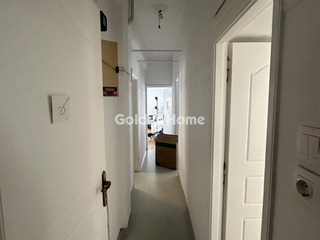 Χολ - Διάδρομος