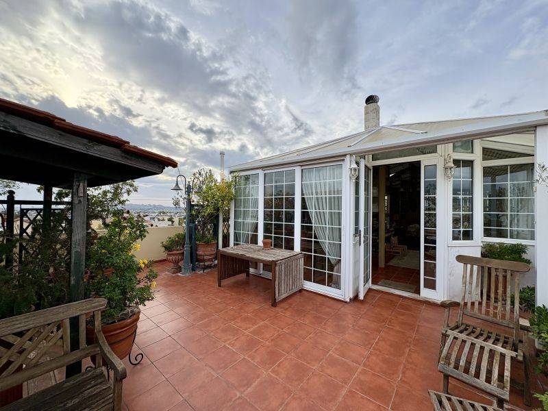 Θέα από μπαλκόνι