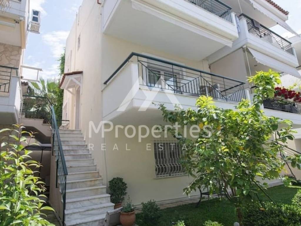 Θέα από μπαλκόνι