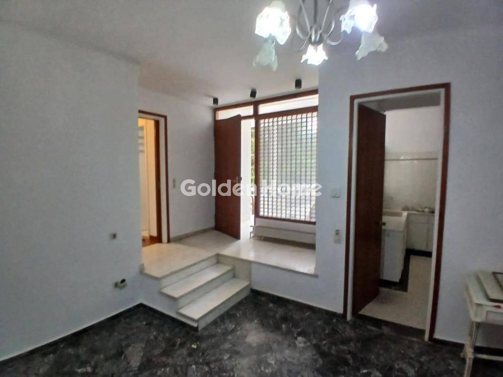 Χολ - Διάδρομος