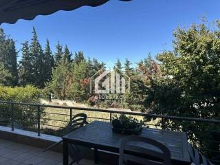 Θέα από μπαλκόνι