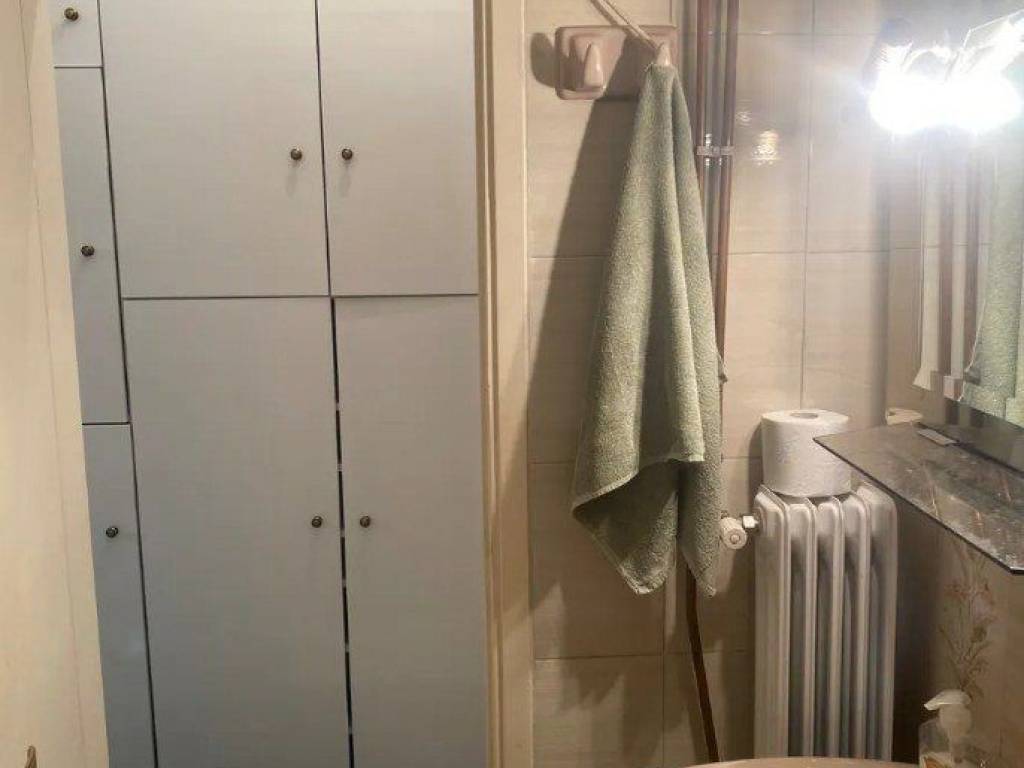 Forumland Real Estate, Μπάνιο