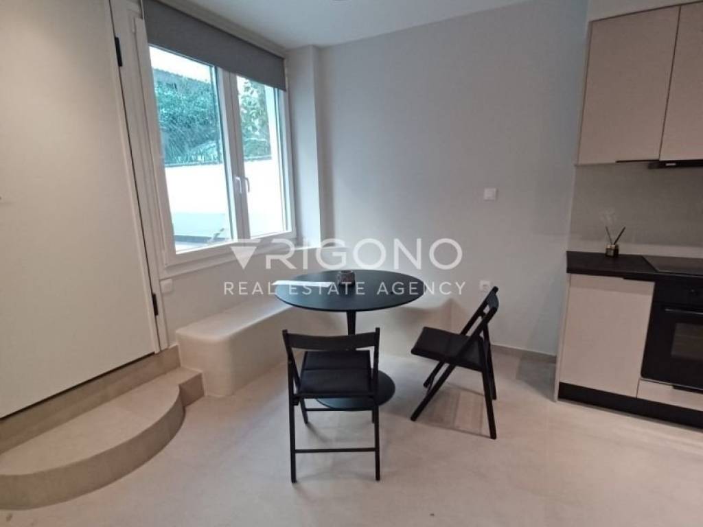 Σαλοκουζίνα