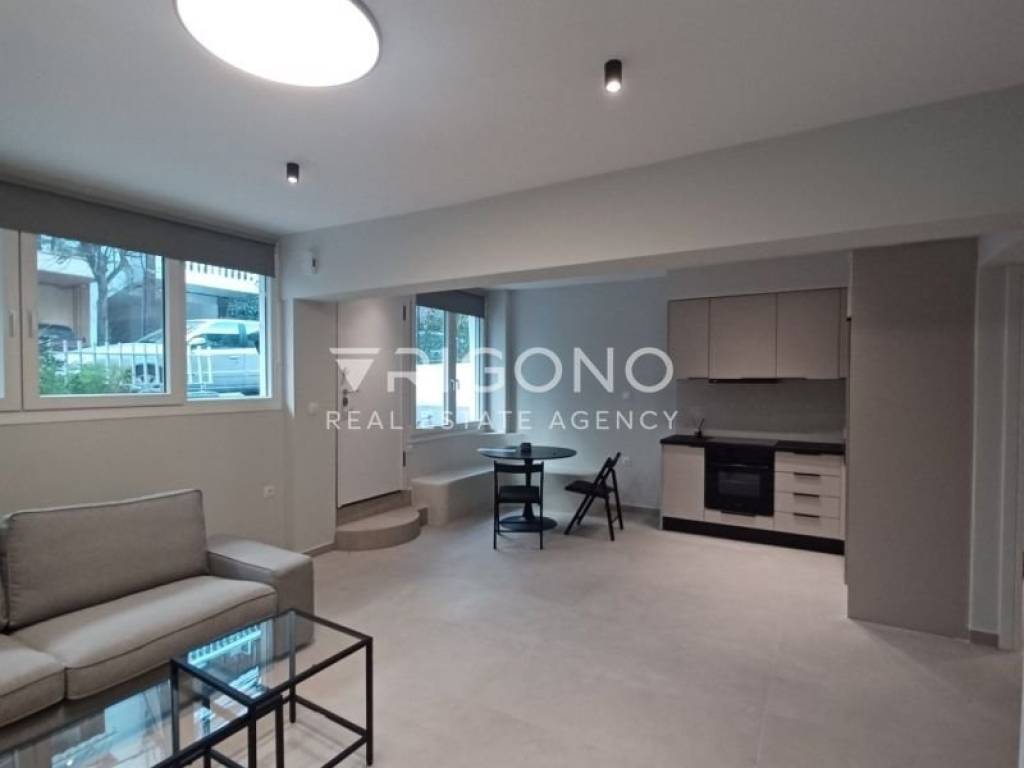 Σαλοκουζίνα