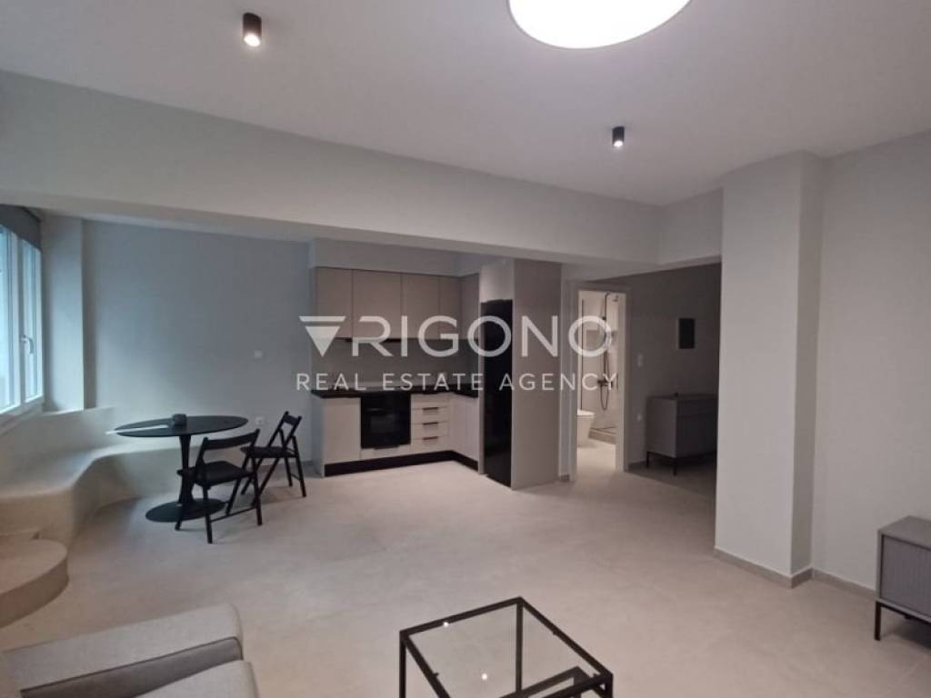 Σαλοκουζίνα