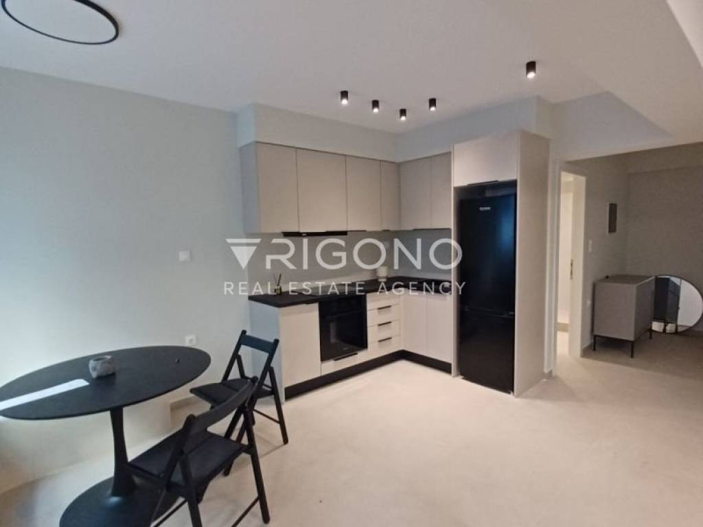 Σαλοκουζίνα