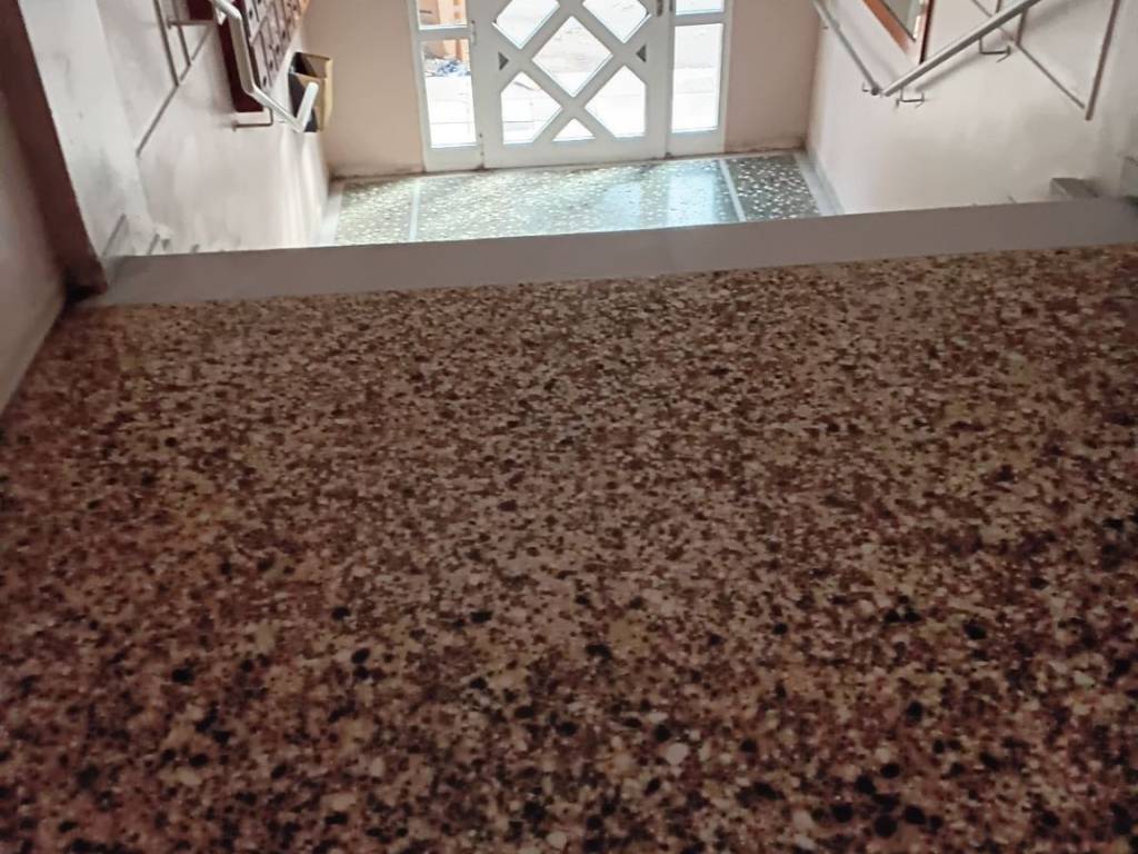 ΕΙΣΟΔΟΣ ΟΙΚΟΔΟΜΗΣ