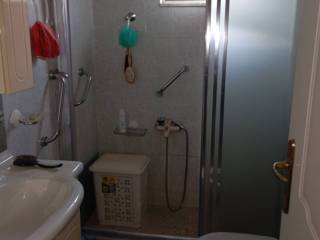 μπάνιο ισογείου