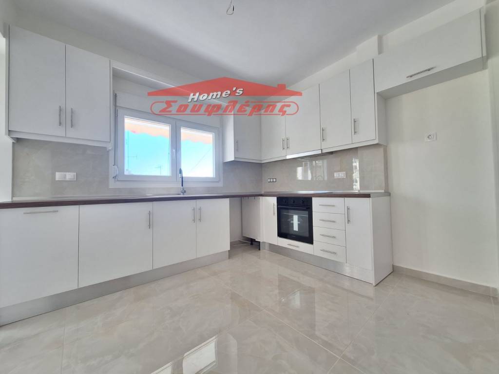 ΚΟΥΖΙΝΑ ΜΕ ΚΑΙΝΟΥΡΙΑ ΕΝΤΟΙΧΙΣΜΕΝΗ ΗΛΕΚΤΡΙΚΗ ΚΟΥΖΙΝΑ