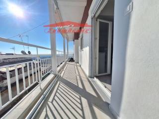 ΠΡΟΣΟΨΗ-ΔΙΑΜΠΕΡΕΣ ΜΕ ΜΕΓΑΛΟ ΜΠΑΛΚΟΝΙ