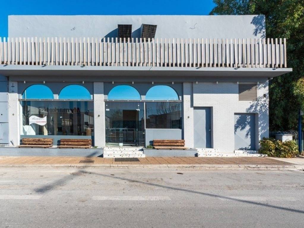 Εξωτερικοι χώροι