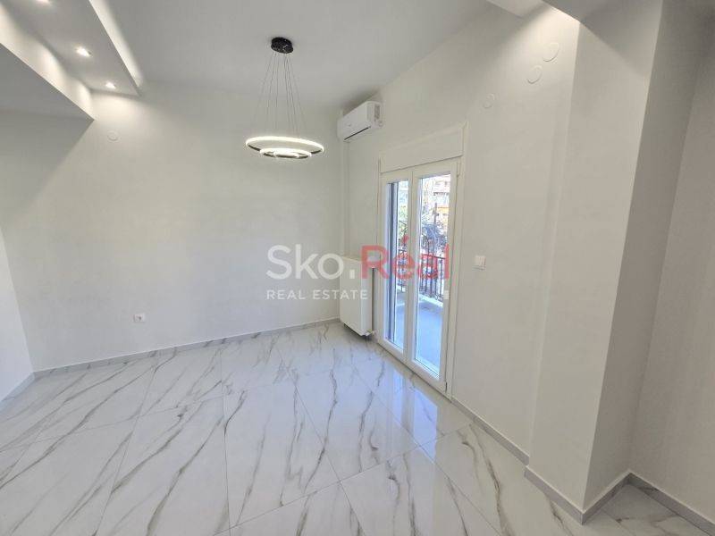 Σαλοκουζίνα