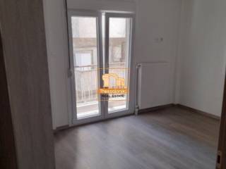 Μπότσαρη, Γκαρσονιέρα, 58 τ.μ.