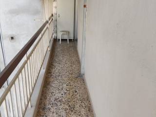 NEGALO PISO MPALKONI ME TENTES