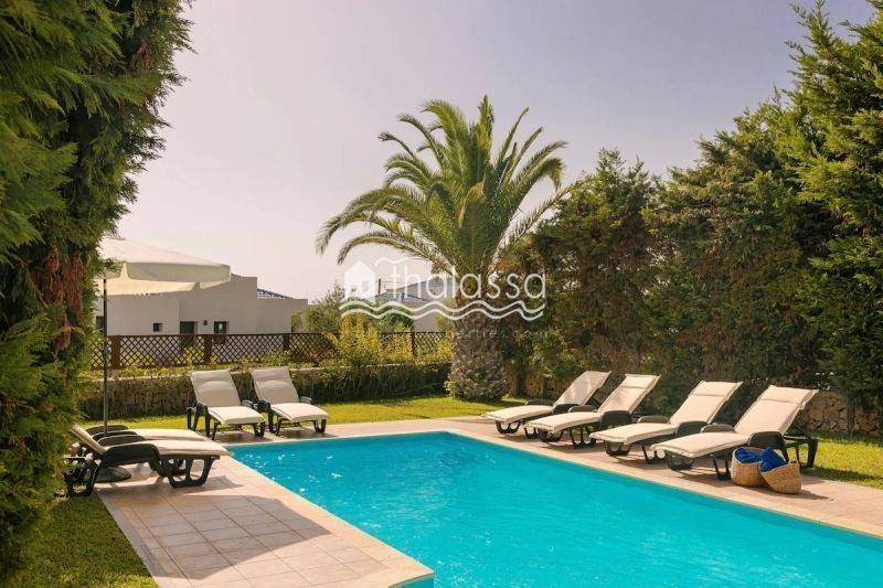 Θέα από μπαλκόνι