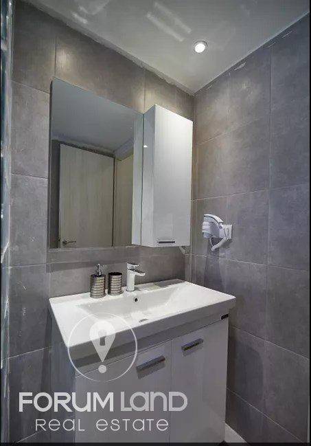 Forumland Real Estate, 45τ.μ  8ος όροφος