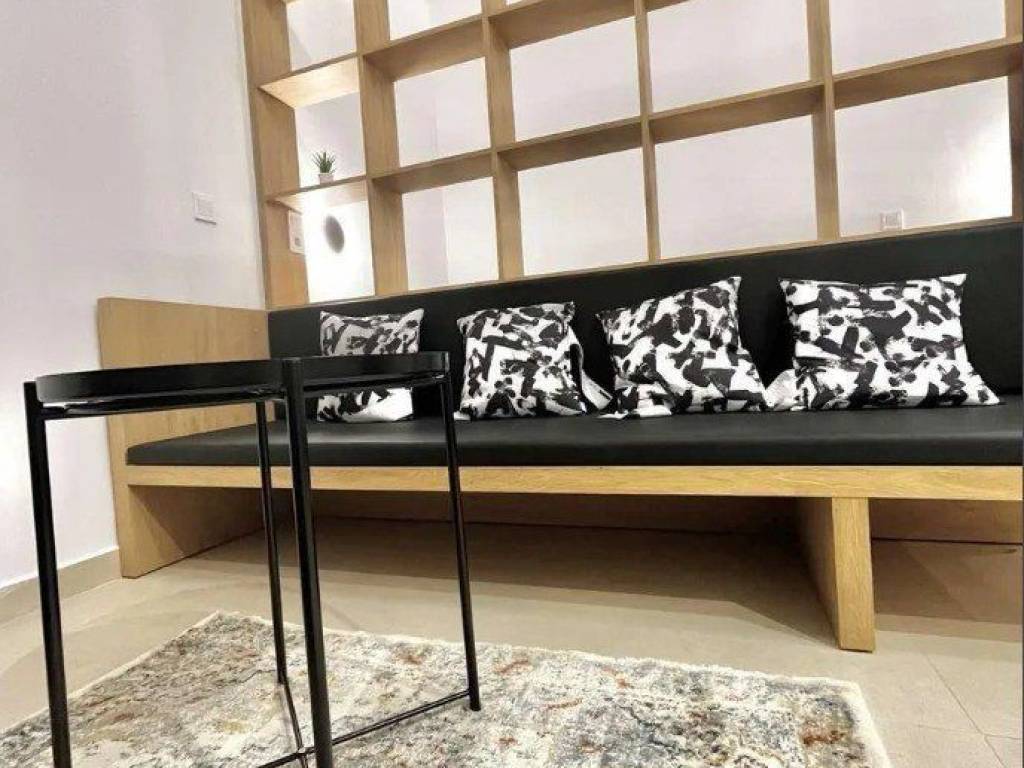 Forumland Real Estate, Studio 32τ.μ.