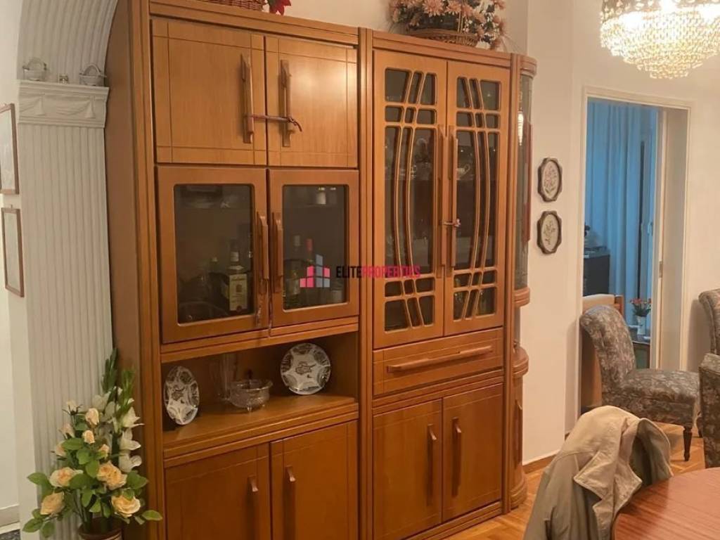 ΣΑΛΟΤΡΑΠΕΖΑΡΙΑ