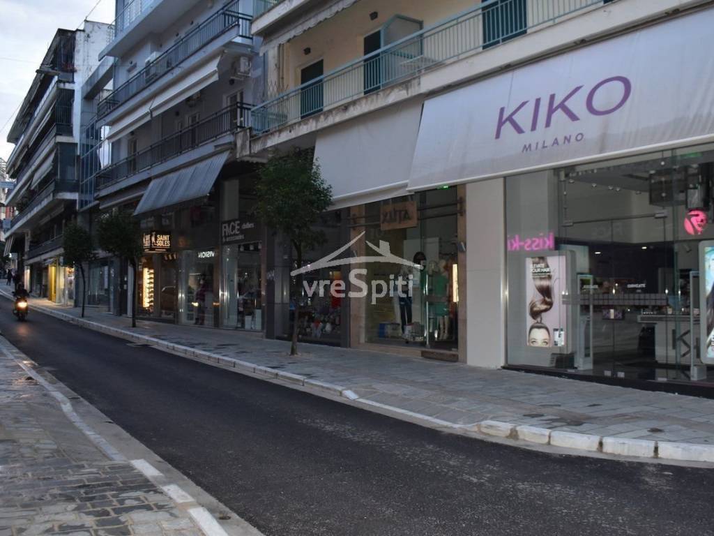 ΑΠΟΨΗ ΕΜΠΟΡΙΚΟΥ ΚΕΝΤΡΟΥ