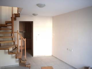 ΚΑΘΙΣΤΙΚΟ-ΚΟΥΖΙΝΑ -ΣΚΑΛΕΣ ΕΠΙΚΟΙΝΩΝΙΑΣ