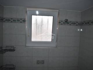 ΠΑΡΑΘΥΡΟ ΛΟΥΤΡΟΥ