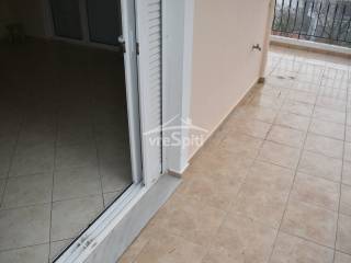 ΑΝΕΤΟ ΜΠΑΛΚΟΝΙ