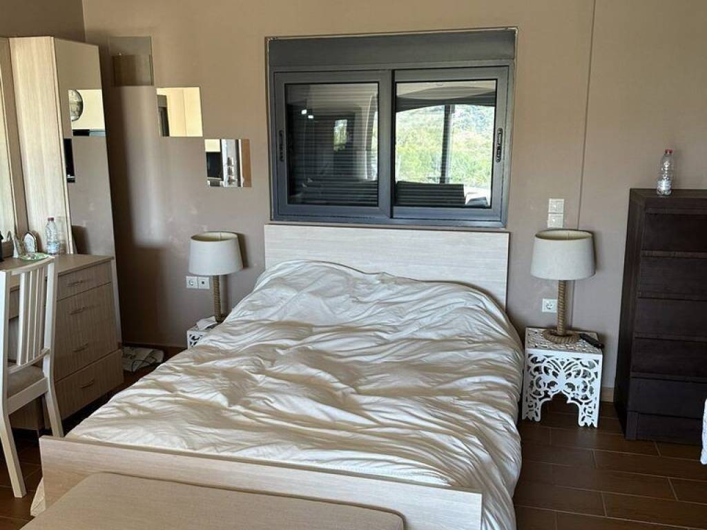 Detached - Grekodom 61989|943076