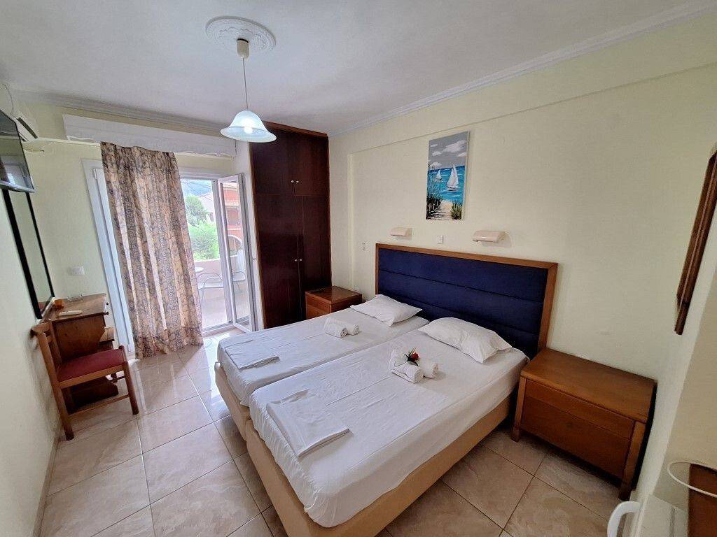 Hotel - Grekodom 61084|915403