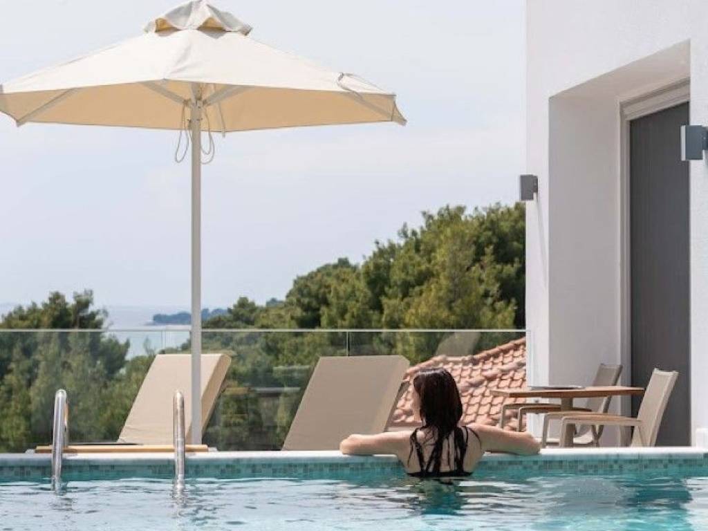 Hotel - Grekodom 61002|913013