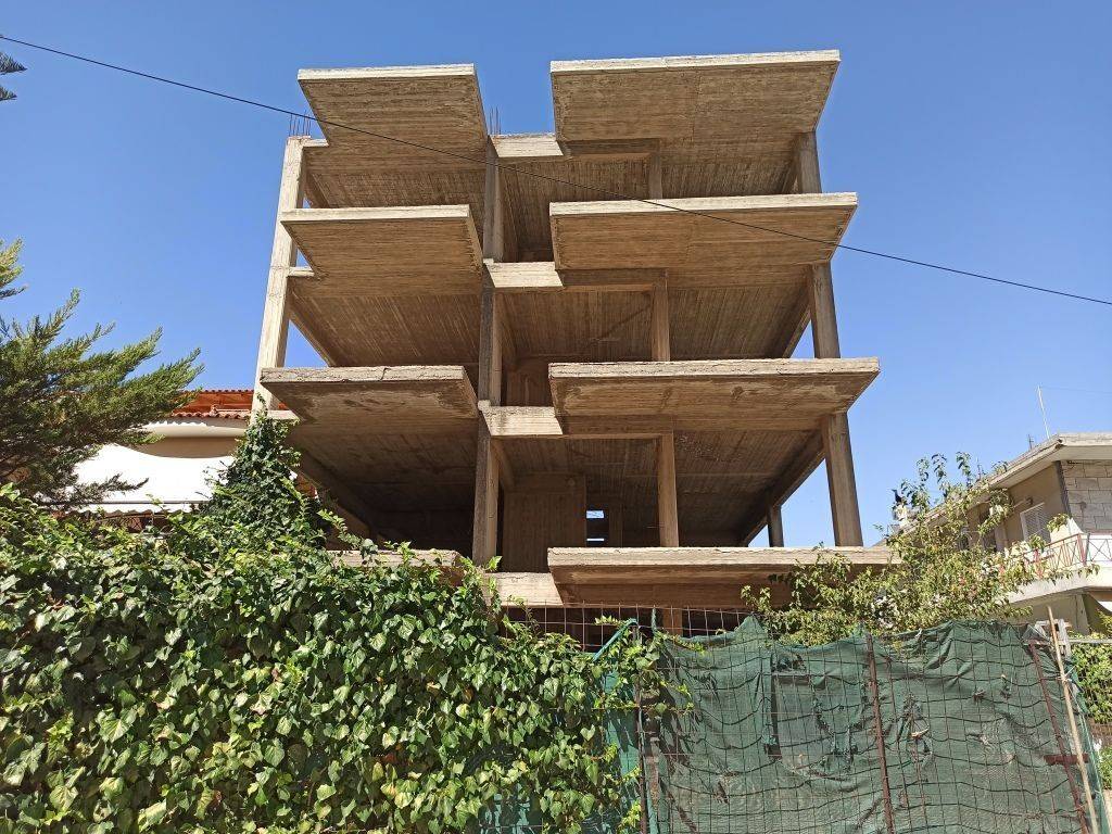 NOTIA OPSE TOY KTERIOY