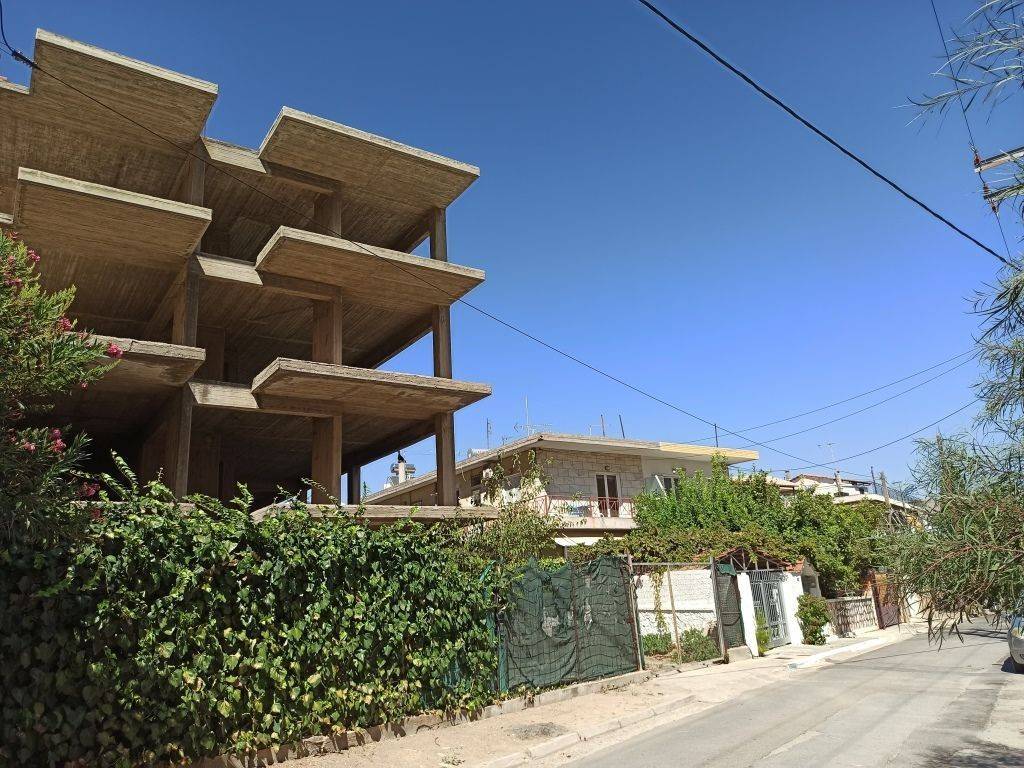 NOTIA OPSE TOY KTERIOY