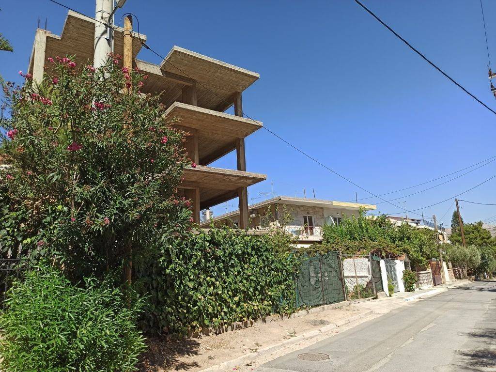 NOTIA OPSE TOY KTERIOY