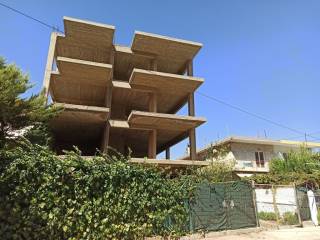 NOTIA OPSE TOY KTERIOY