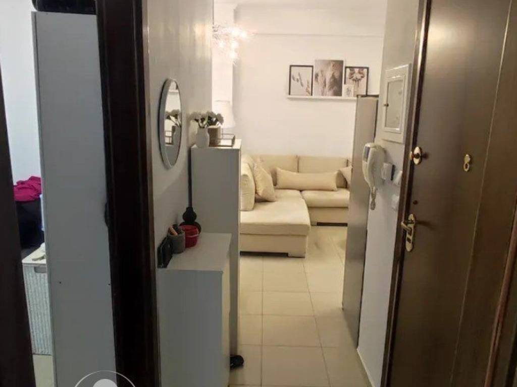 Forumland Real Estate, Διάδρομος