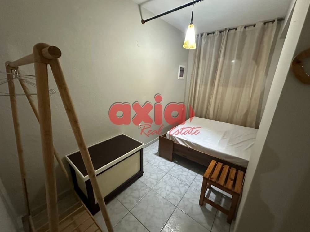 Ενοικιάζεται πληρως επιπλωμένο και  ανακαινισμένο