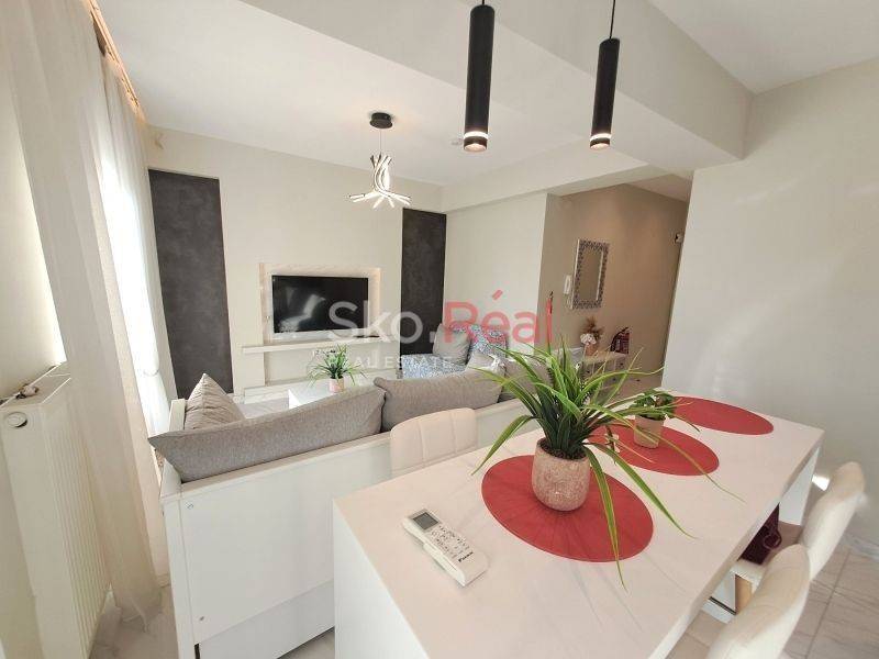 Σαλοκουζίνα