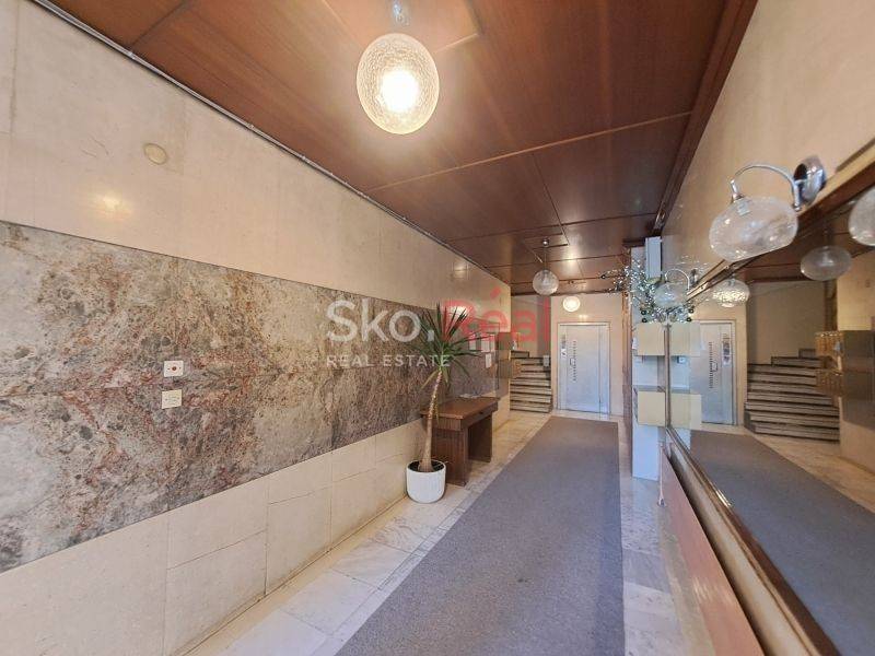 Είσοδος οικοδομής