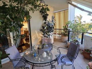 Θέα από μπαλκόνι