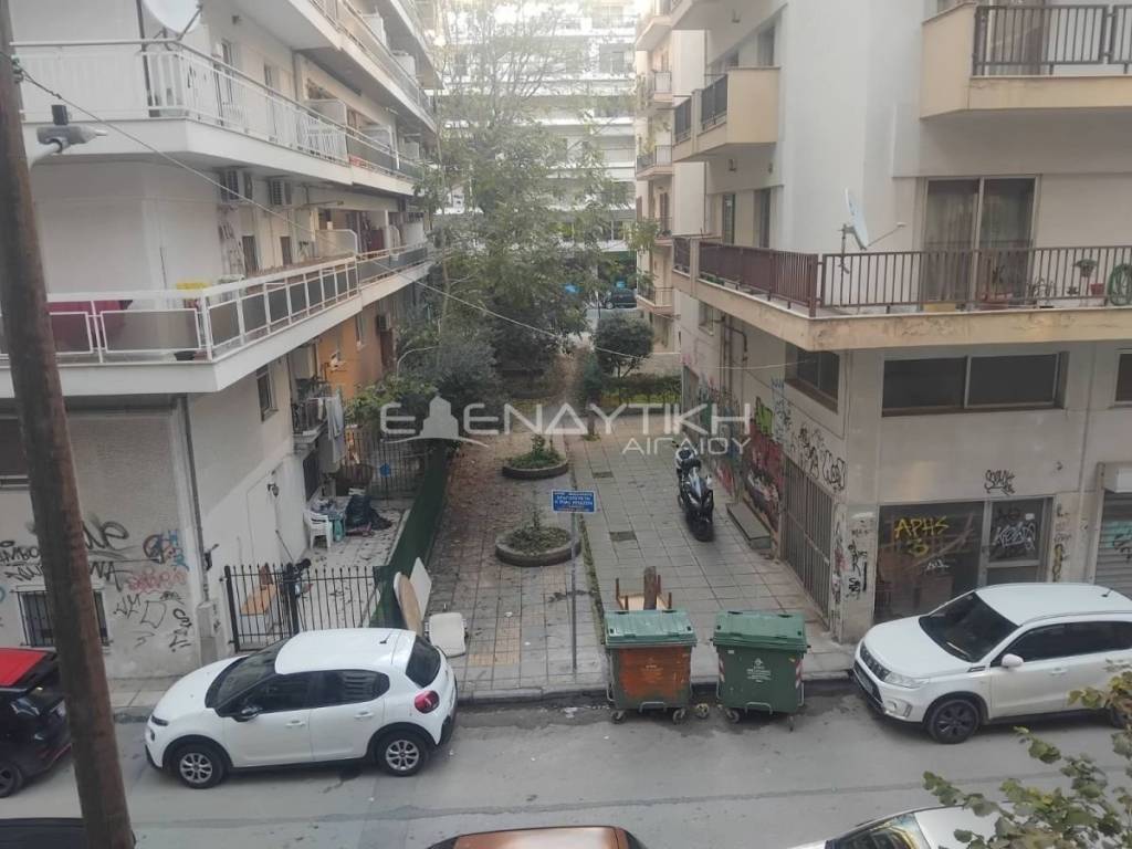 Θέα από μπαλκόνι