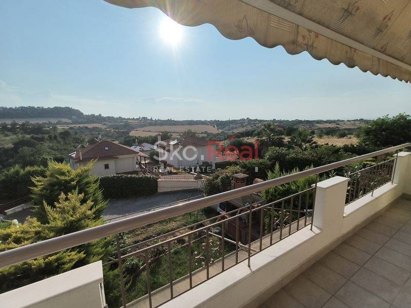 Θέα από μπαλκόνι