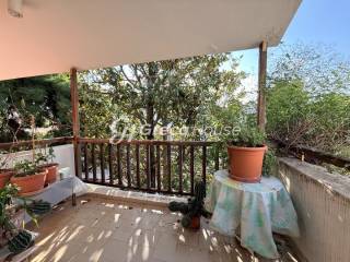 Μονοκατοικία με γκαράζ προς πώληση Νέα Ερυθραία